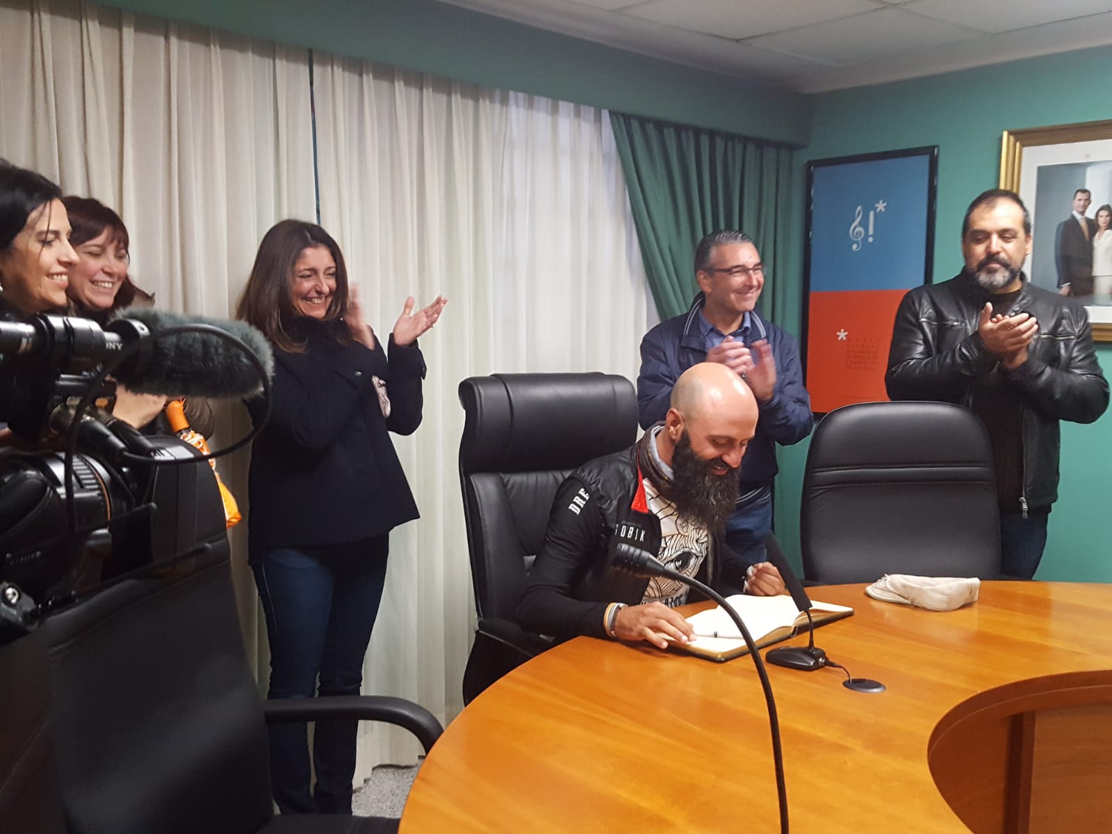 Imagen secundaria 2 - Enfermedad de ELA |