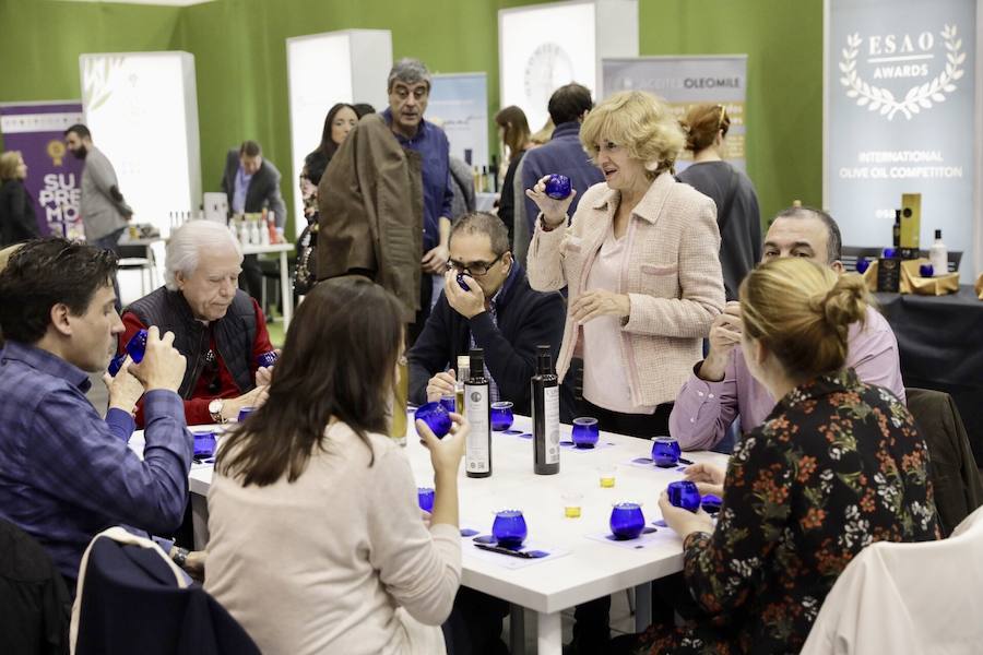 El cocinero Óscar Torrijos, quien fue el primero en conseguir una Estrella Michelin en Valencia y que se ha convertido en maestro y mentor de muchos de los grandes nombres de la gastronomía mediterránea actual, es el ganador del I Premio Chef Gastrónoma. La creación de estos galardones es una de las novedades que la organización del certamen Gastrónoma ha preparado para esta edición del evento, que se celebra del domingo 11 al martes 13 de noviembre en Feria Valencia. Gastrónoma 2018 abre sus puertas con el mejor programa de los últimos años. Todos los detalles y las entradas están disponibles ya en www.gastronoma.es