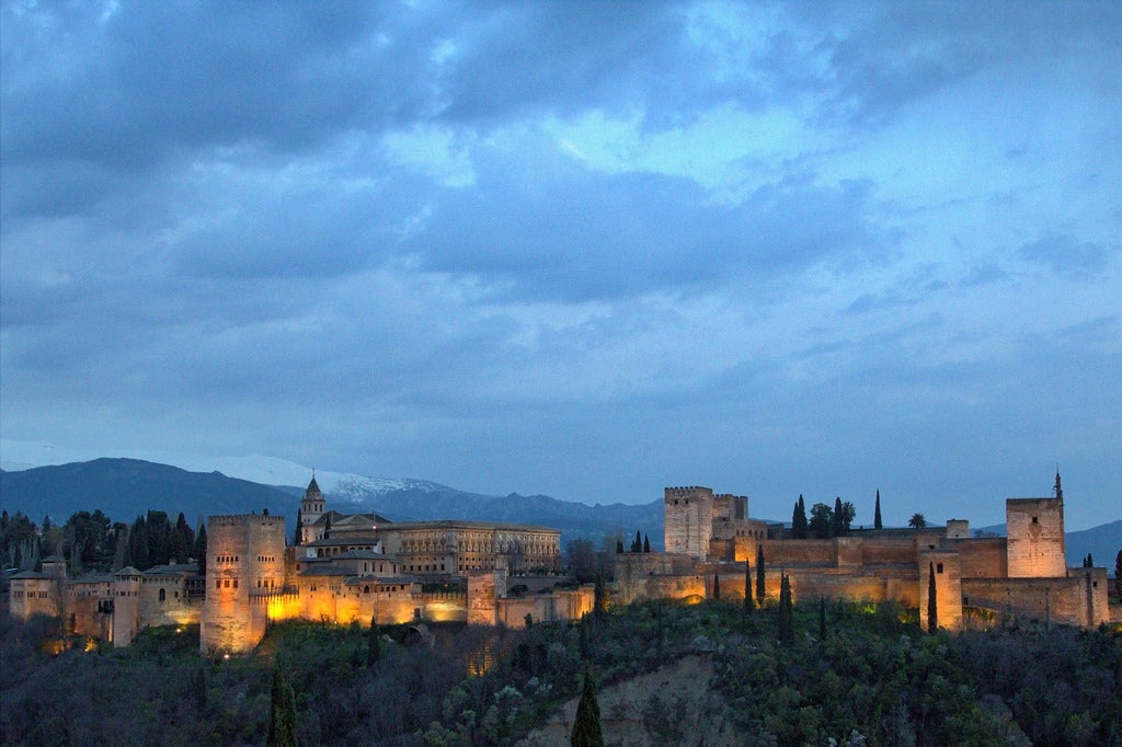 1. La Alhambra vista desde el mirador de San Nicolás.