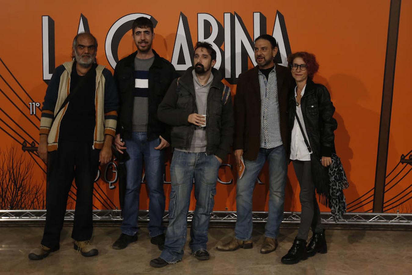 La Cabina, el festival internacional de mediometrajes de Valencia, inaugura en el Palau de la Música su undécima edición con un espectáculo pensado para sorprender al público y protagonizado por los actores José Luis Herranz y Víctor Aleixandre. Hasta el día 24 de noviembre se podrán ver en La Filmoteca y La Nau los 32 mediometrajes que participan en el evento audiovisual que ha estrenado el metraje 'Zalig zijn de Onwetenden'. 