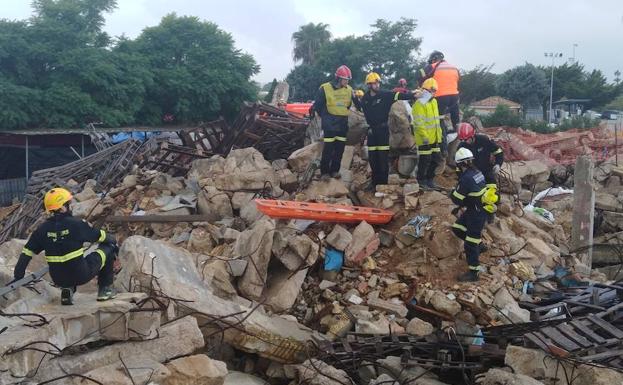 Imagen principal - Torrevieja se prepara para un terremoto de gran intensidad