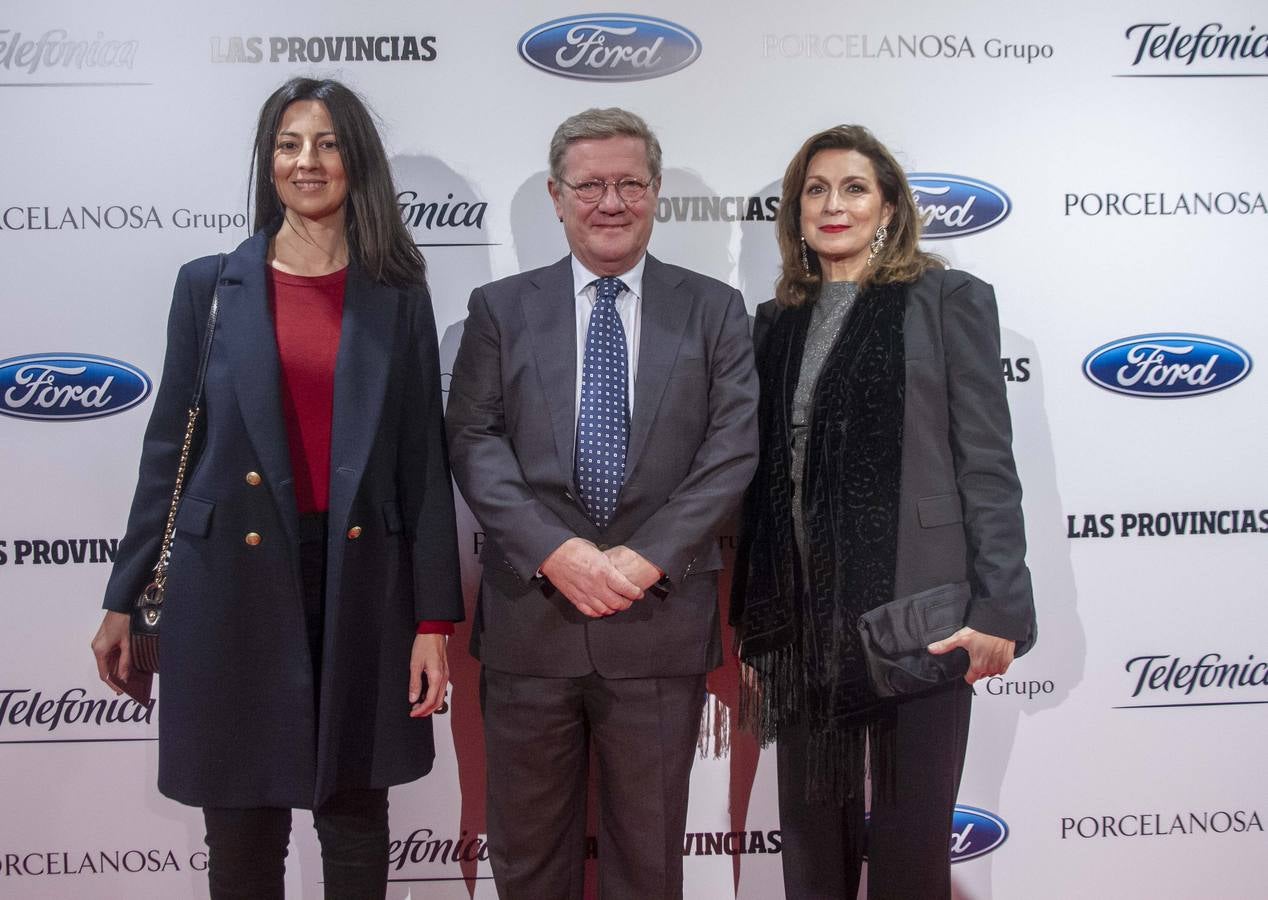 María Ángeles Eslava (Coso Moda), Rafael Monterde (abogado) y Amparo Ferrando (Coso Moda).