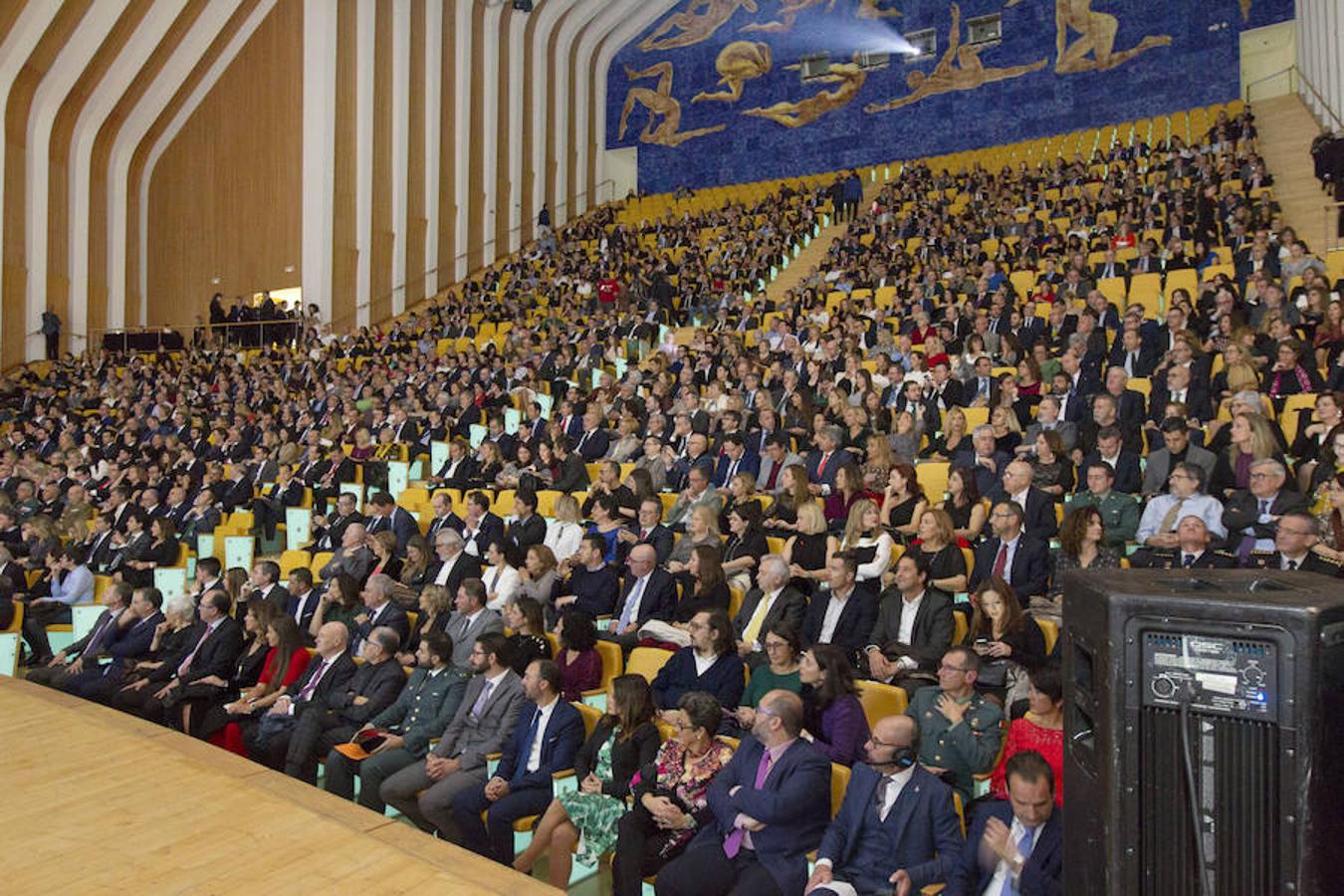 Los centenares de asistentes durante la gala en el Palau de les Arts. 