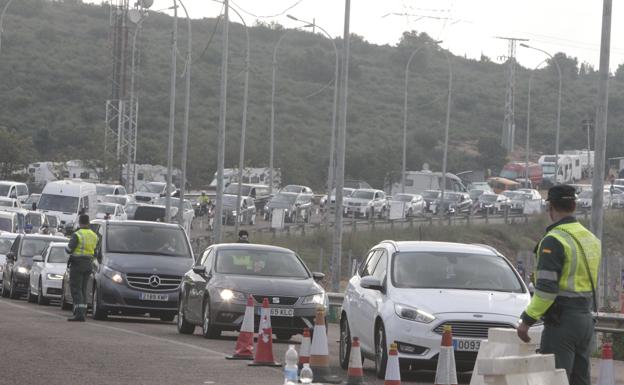 Situación del tráfico a las 9.30 horas, con los atascos en la A-3. 