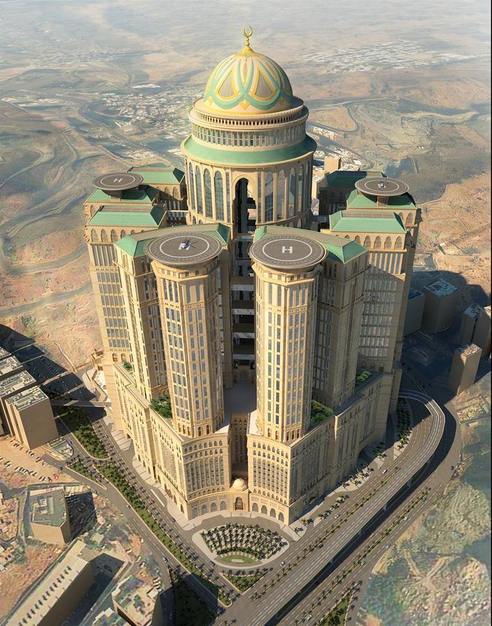 Al MGM Grand le será arrebatado pronto el título de hotel más grande del mundo. Le ganará el el hotel Abraj Kudai que actualmente se está construyendo en La Meca.