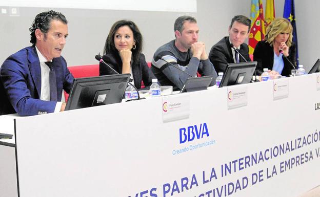 Francisco Gavilán, Cristina Domínguez, Jon Fatelevich, Alberto Cano y Carmen Bort. 