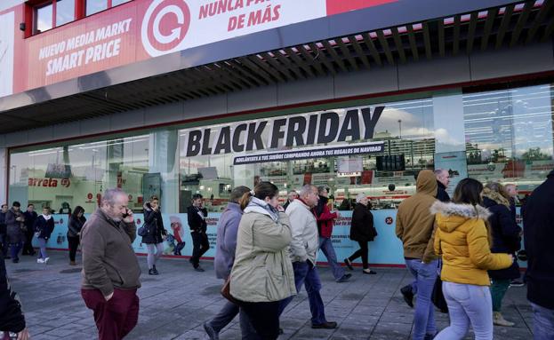 La banca se vale del tirón del consumo para obtener más rentabilidad