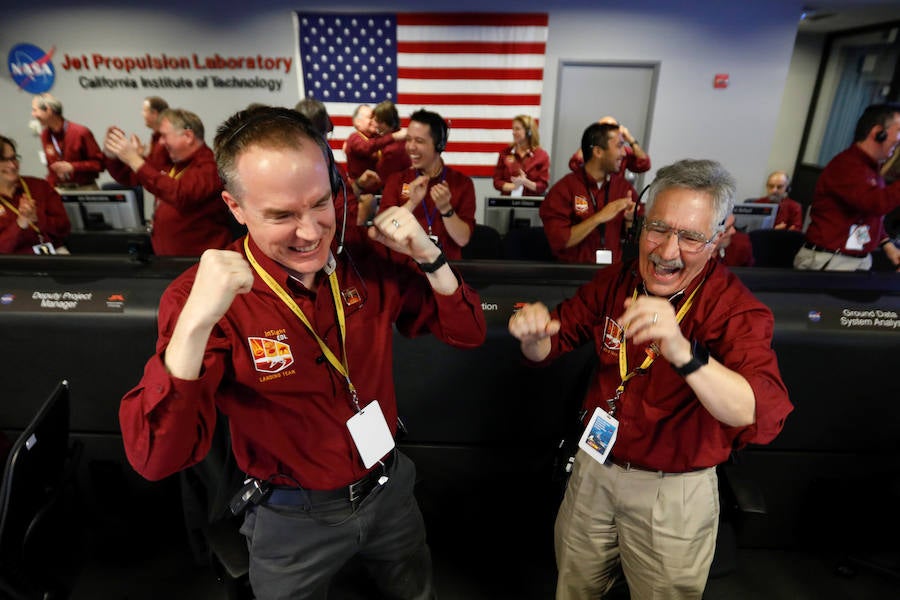 Fotos: InSight de la NASA aterriza en Marte