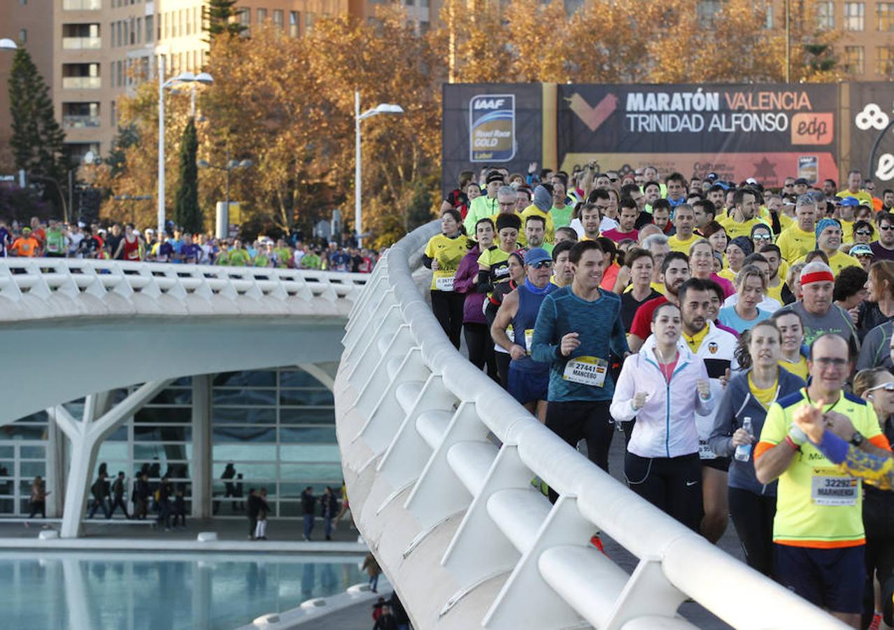 Las mejores imágenes del Maratón Valencia Trinidad Alfonso EDP