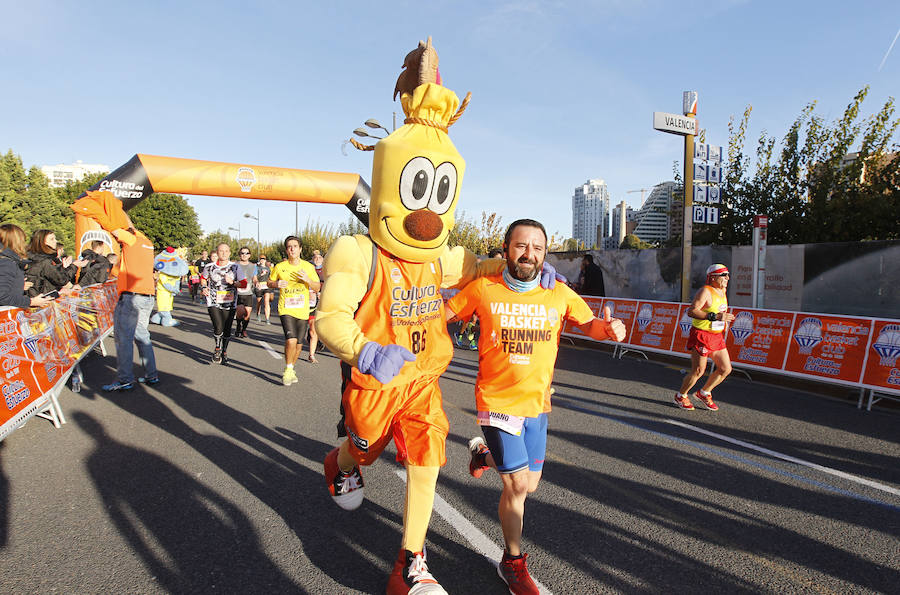 Las mejores imágenes del Maratón Valencia Trinidad Alfonso EDP