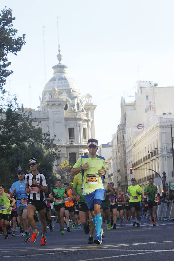 Las mejores imágenes del Maratón Valencia Trinidad Alfonso EDP