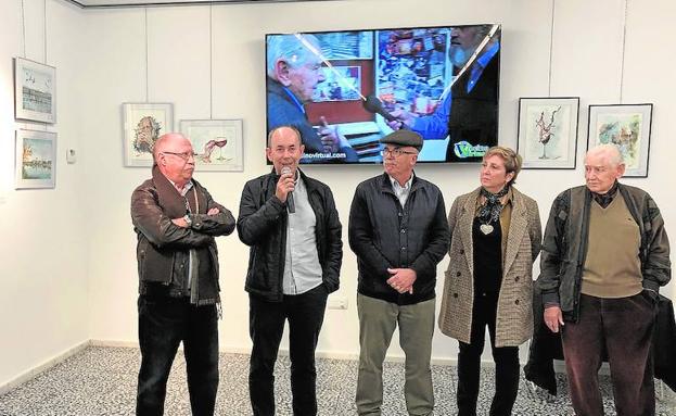 Los participantes en la exposición colectiva.