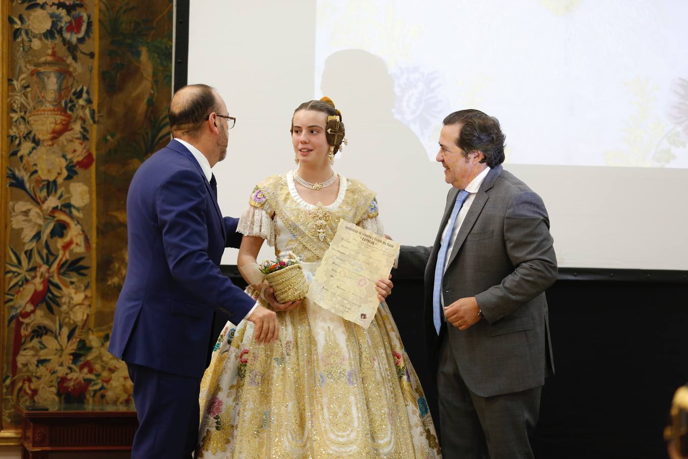 Fotos: Vives y Marí organiza una gala para entregar los certificados de espolines