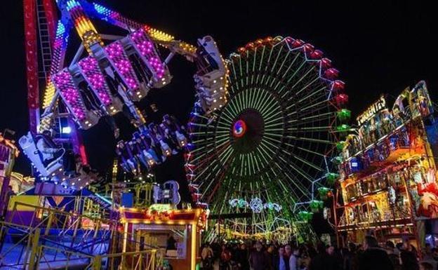 La feria de atracciones es un plan que nunca falla en las fiestas navideñas.