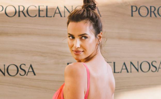 Irina Shayk, en la inauguración de una tienda de Porcelanosa. 