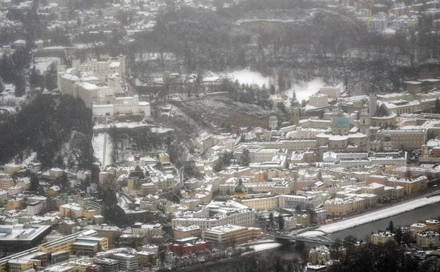 Vista aérea de Salzburgo, Austria, donde nació el famoso villancico 'Noche de Paz'.