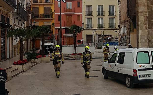 El entorno de la Catedral de Valencia se abre tras repararse la fuga de gas