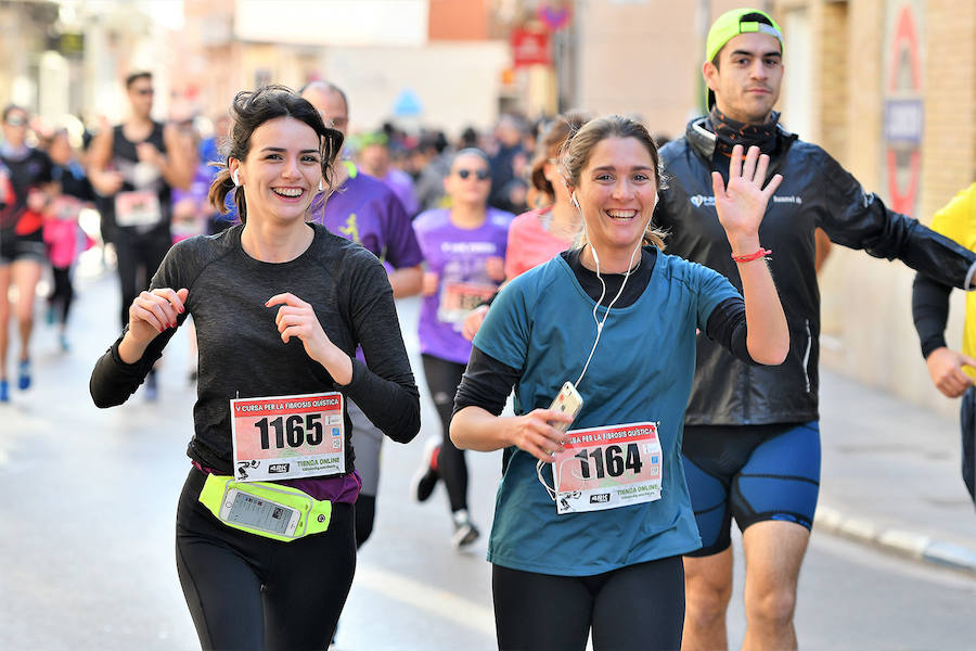 Foios ha acogido este domingo 23 de diciembre la quinta edición de su 10K contra la Fibrosis Quística. Se trata de una carrera solidaria que se ha consolidado en el calendario de final de año en Valencia.