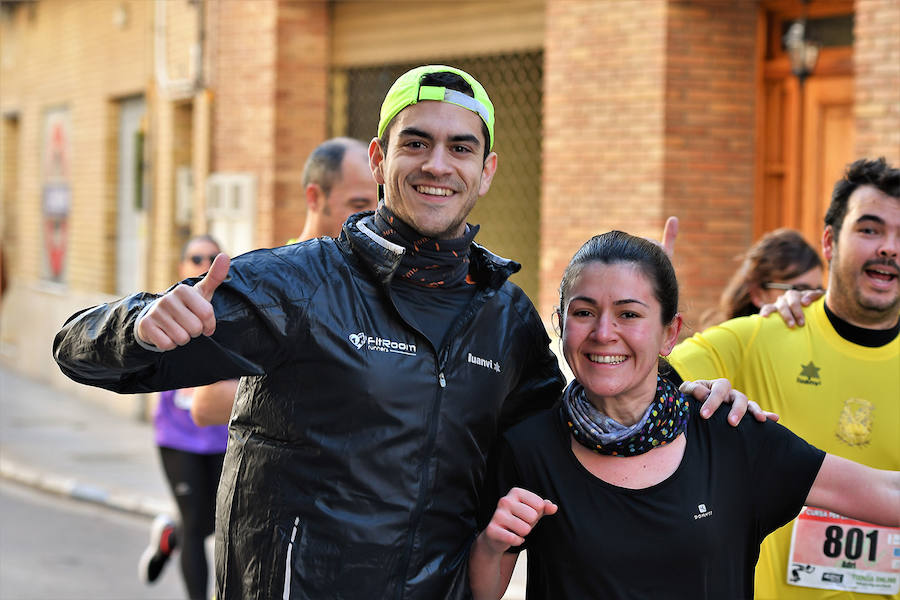 Foios ha acogido este domingo 23 de diciembre la quinta edición de su 10K contra la Fibrosis Quística. Se trata de una carrera solidaria que se ha consolidado en el calendario de final de año en Valencia.