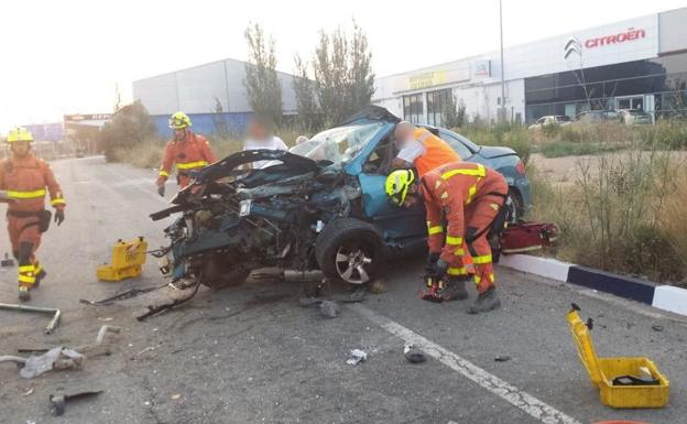 Bomberos en un accidente mortal en Quart.