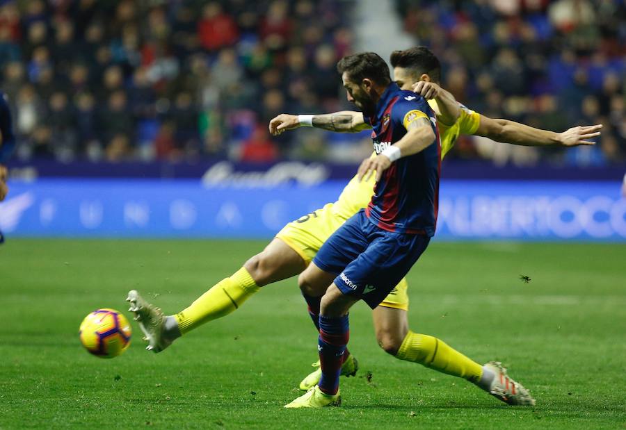 Estas son las imágenes que deja el paso de la jornada 18 de LaLiga por el Ciutat de València