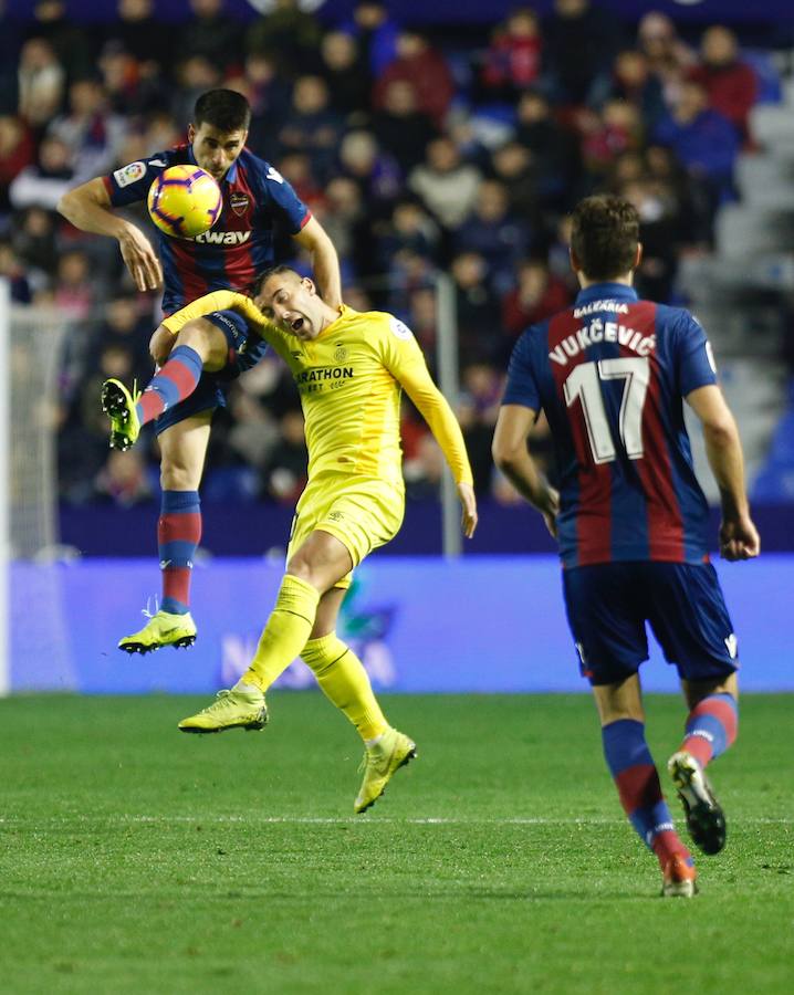 Estas son las imágenes que deja el paso de la jornada 18 de LaLiga por el Ciutat de València