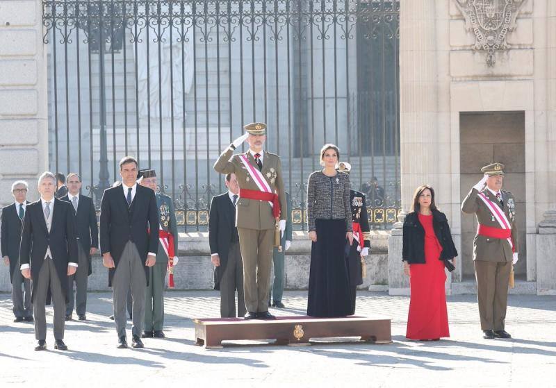 Los Reyes de España, Felipe VI y doña Letizia, presidieron la tradicional Pascua Militar junto a los ministros de Defensa y del Interior, Margarita Robles y Fernando Grande-Marlaska