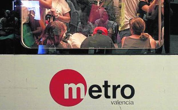 Valencia | Horario especial de metro y tranvía por el partido Levante-Barcelona