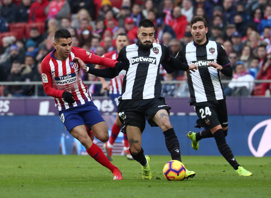 El partido de la jornada 19 de LaLiga en el Wanda Metropolitano deja estas imágenes de las mejores jugadas