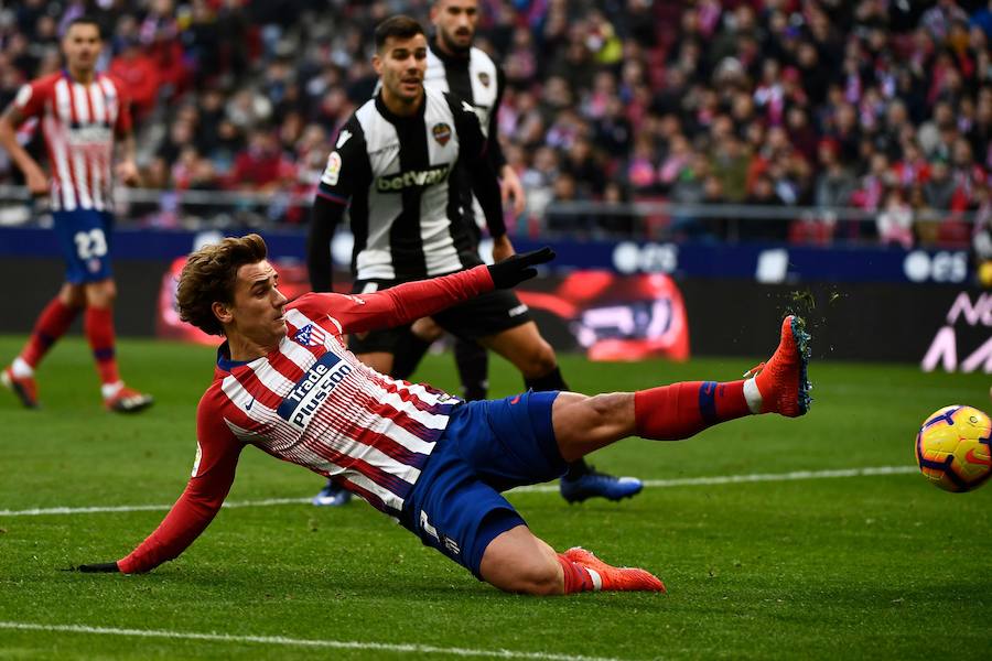 El partido de la jornada 19 de LaLiga en el Wanda Metropolitano deja estas imágenes de las mejores jugadas