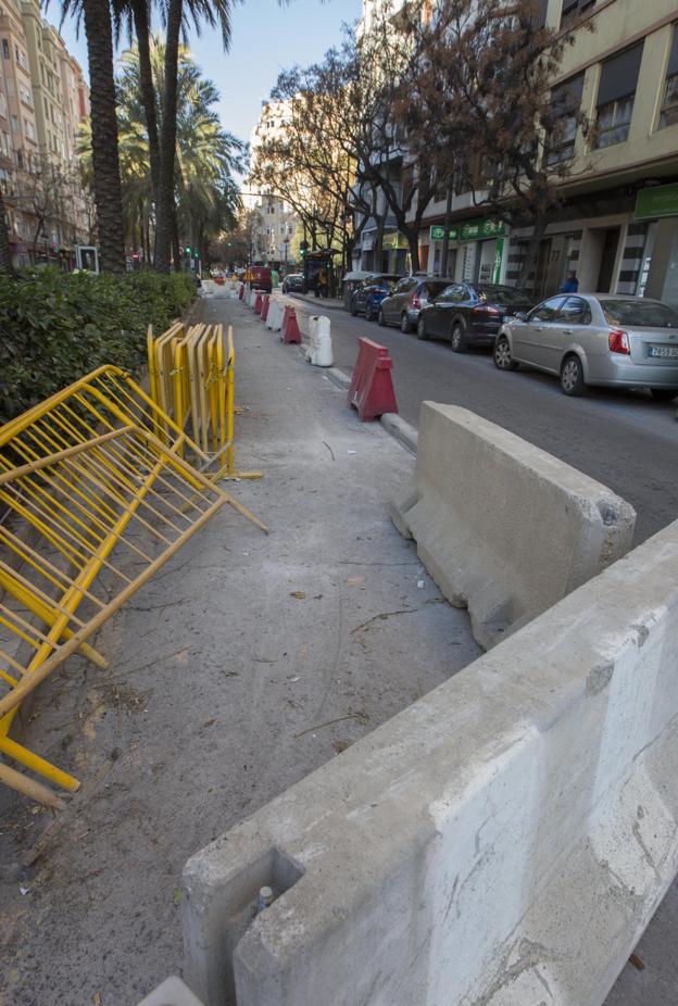 Obras del carril bici en Reino de Valencia, en una imagen reciente. 