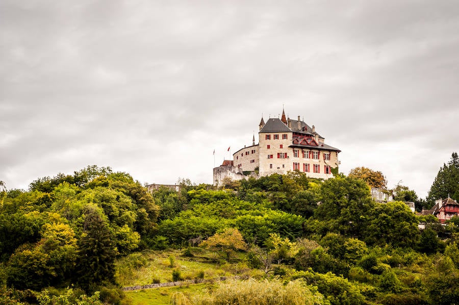 Chateau de Menthon-Saint-Bernard (Francia)