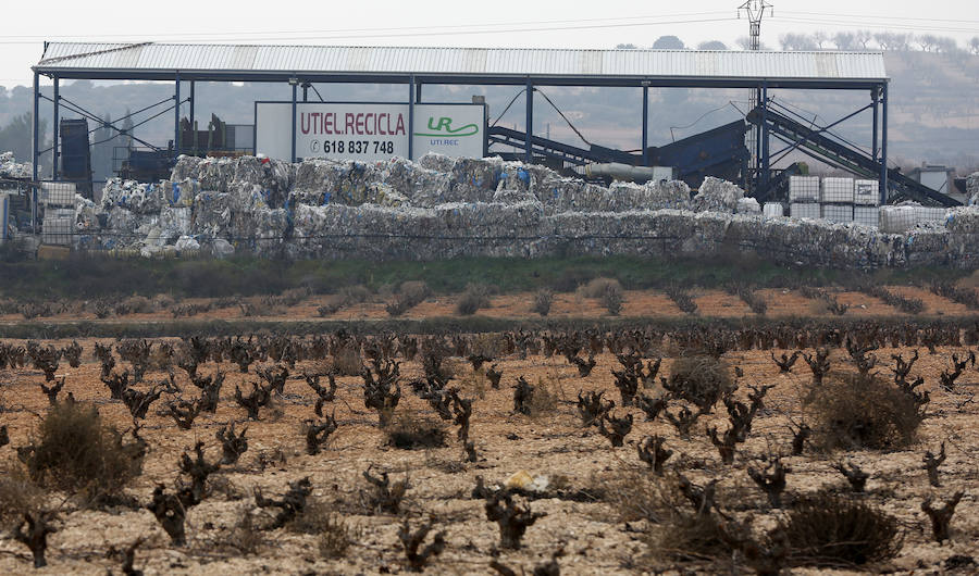 Fotos: Fotos de la planta que almacena 43.000 toneladas de residuos en Utiel