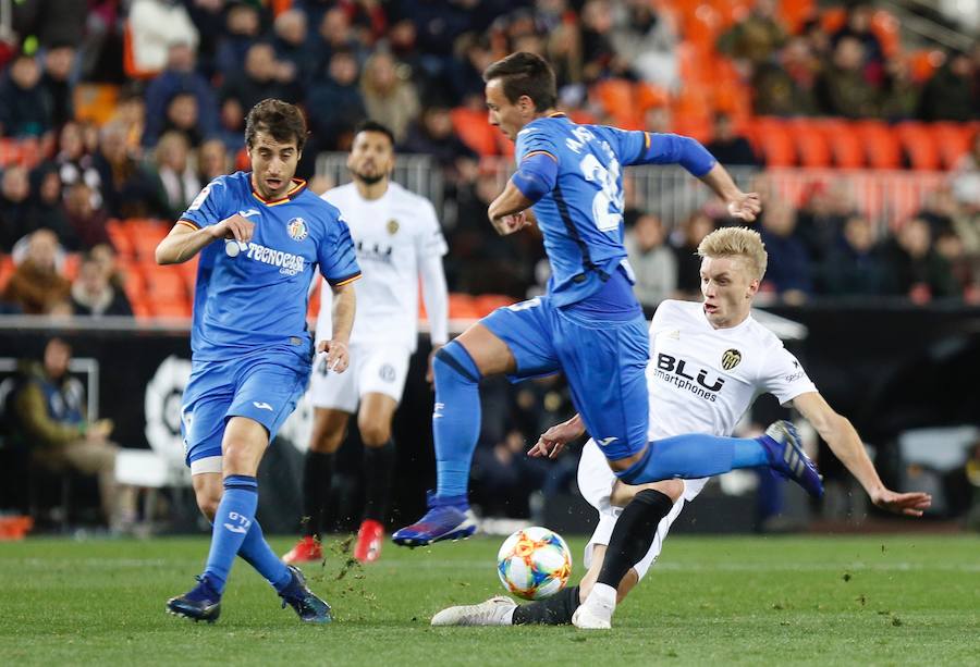 Las mejores imágenes del partido de vuelta de cuartos de final en Mestalla