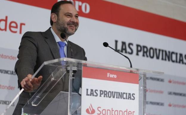 El ministro Ábalos en el Foro LAS PROVINCIAS.