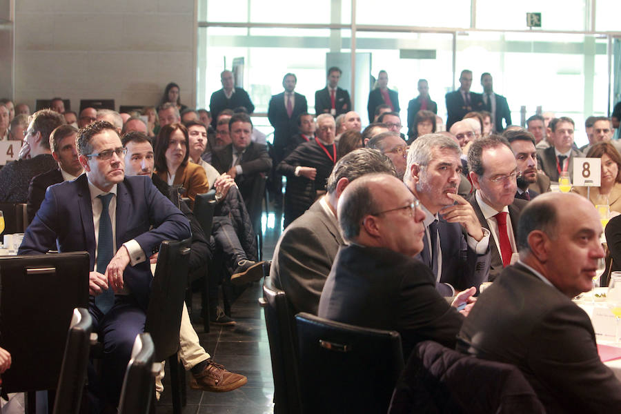 El ministro José Luis Ábalos repasa los proyectos del Ministerio de Fomento en la Comunitat Valenciana.