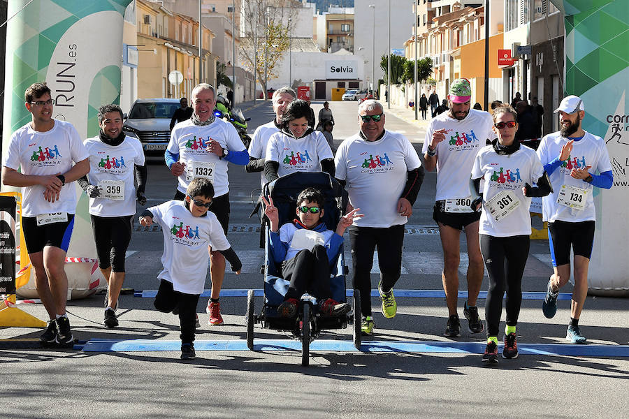 Fotos: Búscate en la 10K y Medio Maratón de Oliva 2019