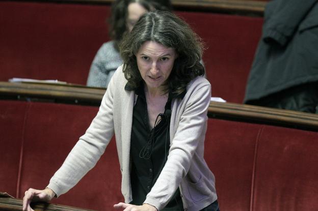 El juez imputa a la candidata de Podemos en Valencia por un convenio de Educación