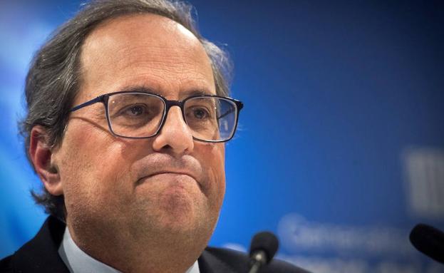 Quim Torra durante la rueda de prensa ofrecida tras el primer día de juicio. 