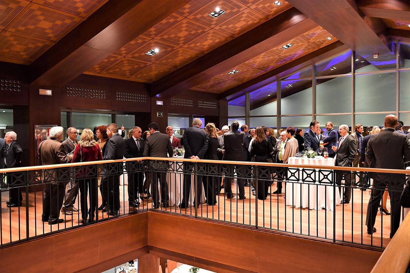 El Club Rotary Valencia-Centro celebró este viernes 15 de Febrero su V aniversario del Programa ALPAN, con una cena benéfica en el hotel Las Arenas en Valencia