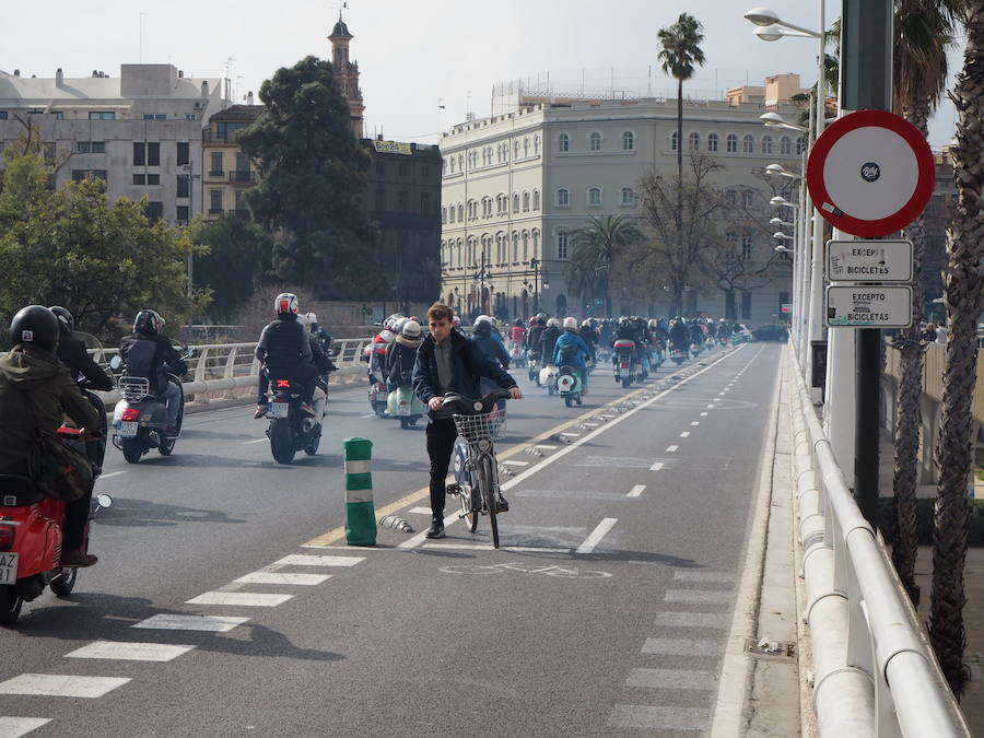 Fotos: Concentración de Vespas y Lambrettas Vespalafalla 2019