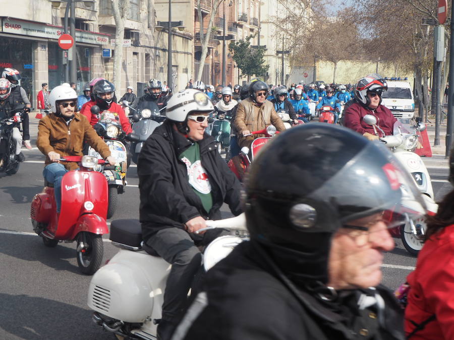 Fotos: Concentración de Vespas y Lambrettas Vespalafalla 2019