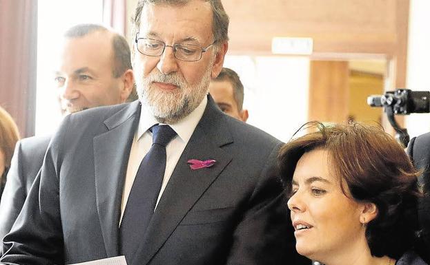 Mariano Rajoy y Soraya Sáenz de Santamaría.
