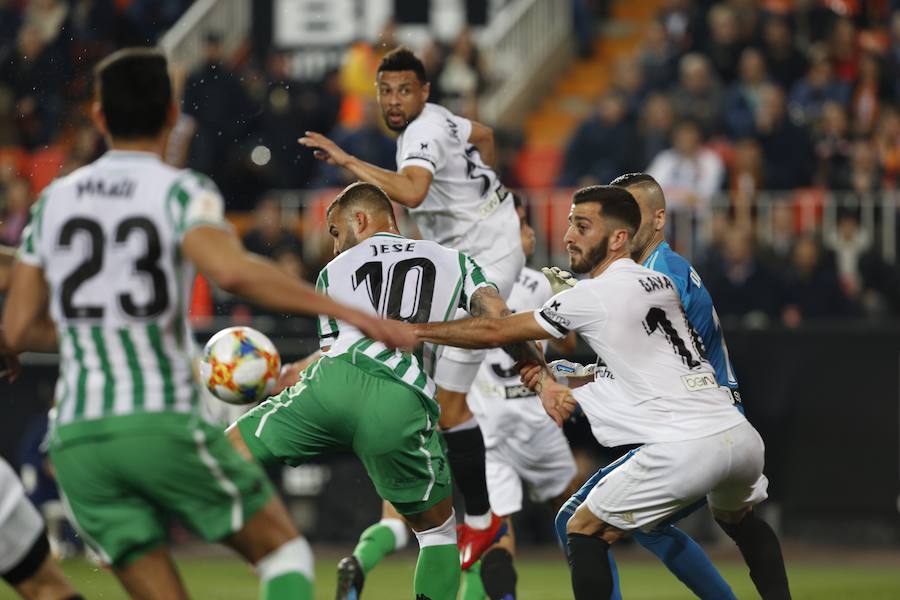 Las mejores imágenes del partido de vuelta de semifinales en Mestalla