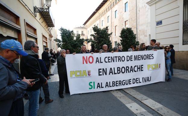 Protesta ante Les Corts.