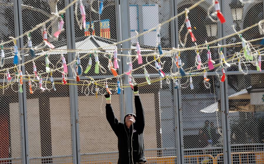 Fotos: Mascletà del 1 de marzo de las Fallas 2019