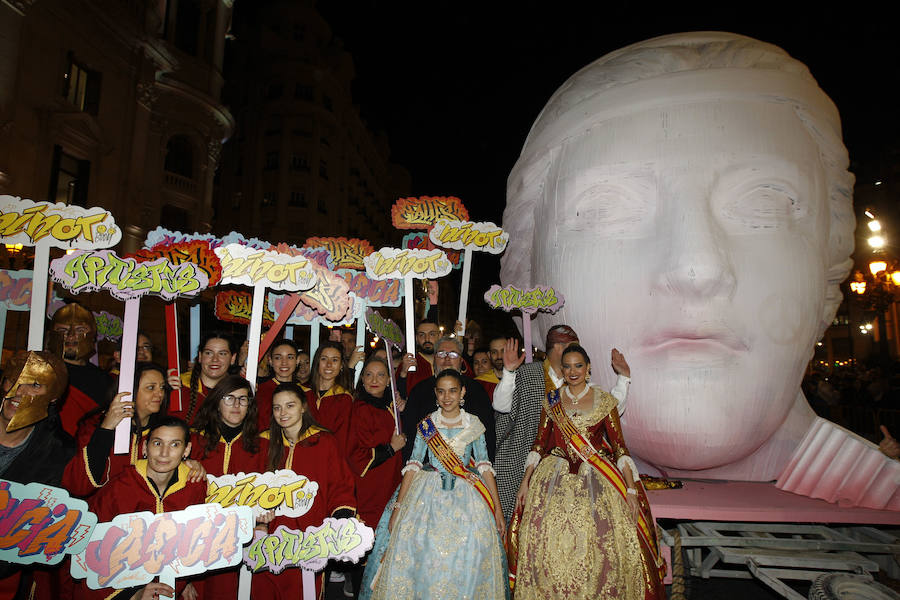 Fotos: Cabalgata del Ninot de las Fallas 2019