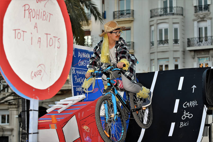 Fotos: Cabalgata del Ninot de las Fallas 2019