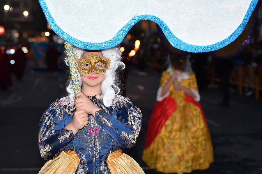 Fotos: Cabalgata del Ninot de las Fallas 2019