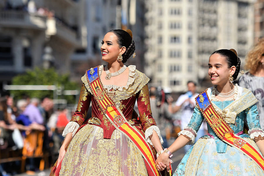 Fotos: Búscate en la mascletà del 2 de marzo de las Fallas de Valencia 2019